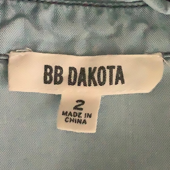 BB Dakota Chambray Wrap Dress Size 2 - Picture 12 of 16